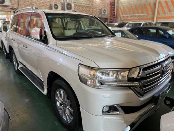 Toyota for sale in Iraq